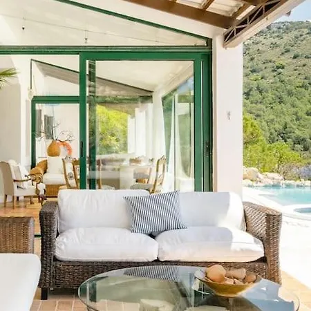 Olivos V.i.p Poolvilla Kritinia Kámirosz