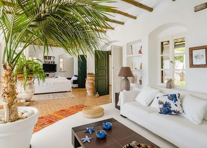 Olivos V.i.p Poolvilla Kritinia فيلة