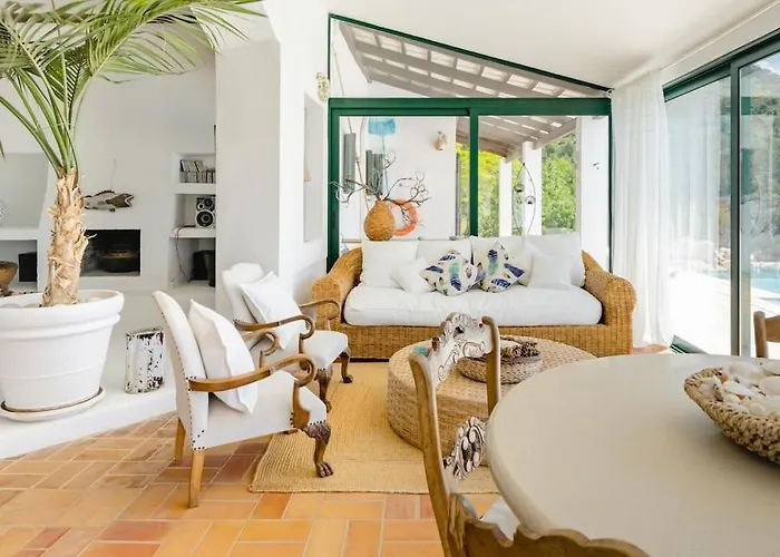 Olivos V.i.p Poolvilla Kritinia Вилла *